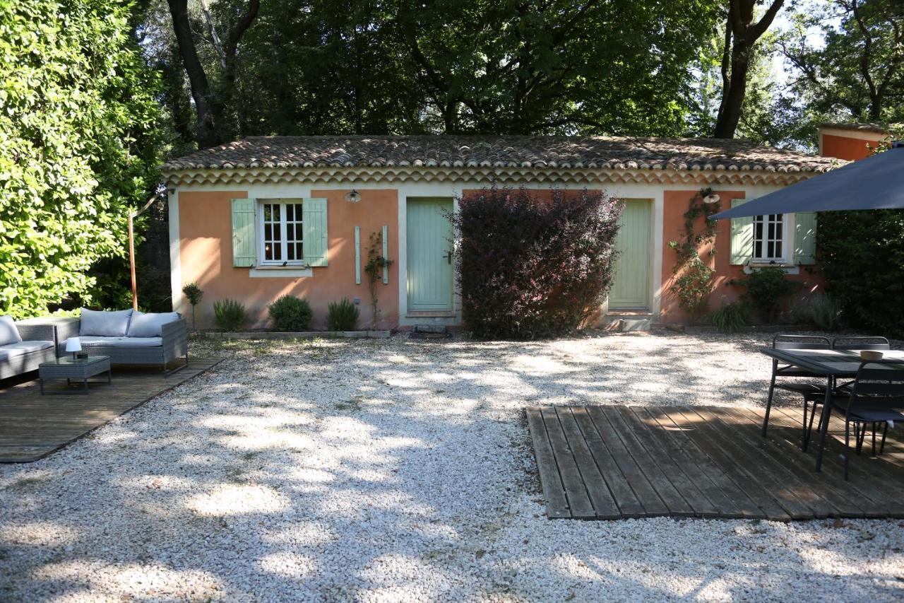 Vedène Le Pavillon Vert - B&B מראה חיצוני תמונה